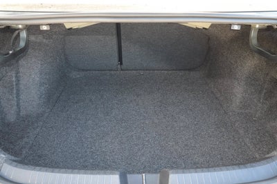 2024 Volkswagen Jetta SE Auto
