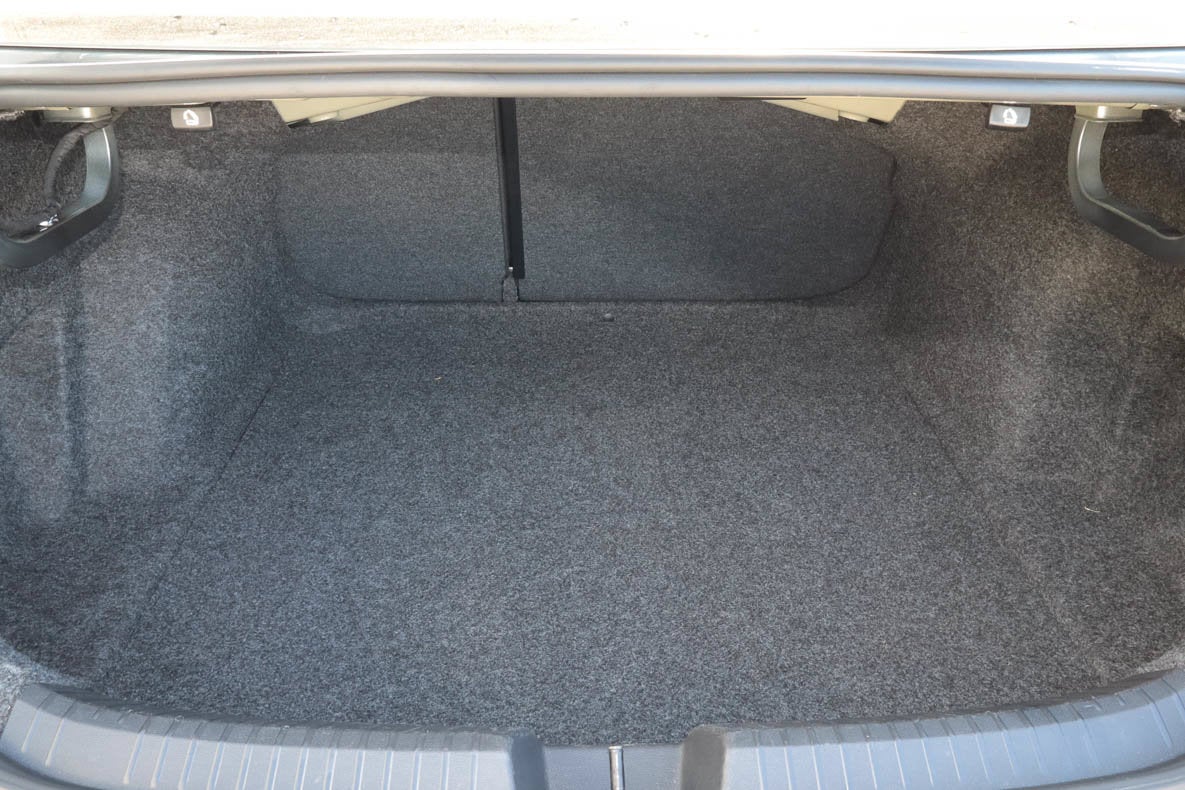 2024 Volkswagen Jetta SE Auto