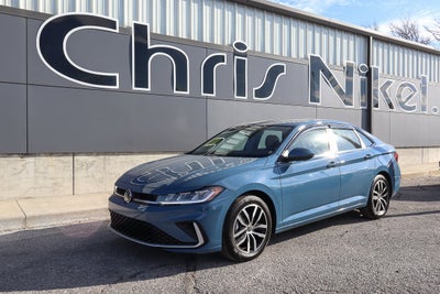 2025 Volkswagen Jetta SE Auto