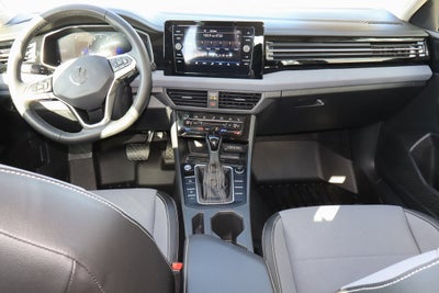 2025 Volkswagen Jetta SE Auto