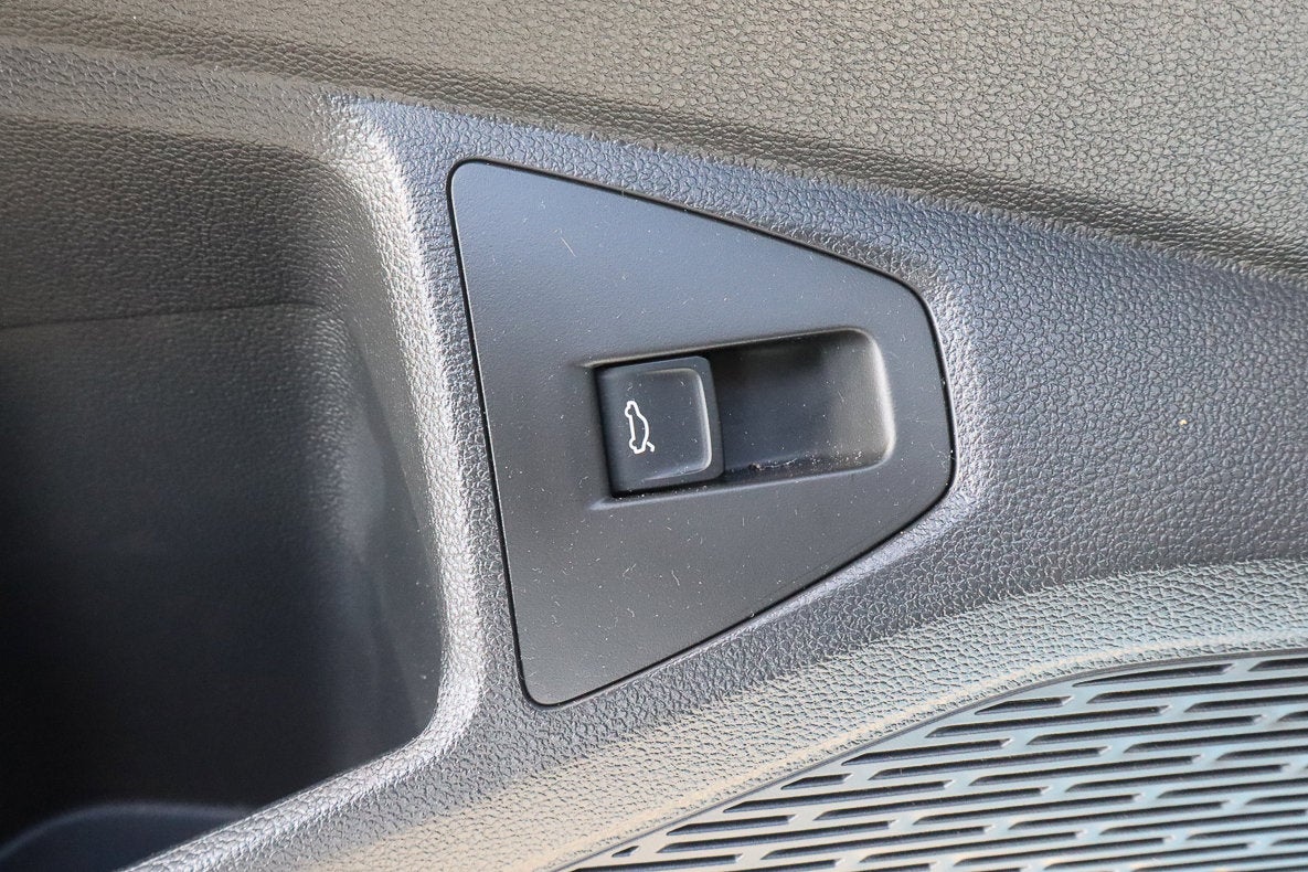 2025 Volkswagen Jetta SE Auto