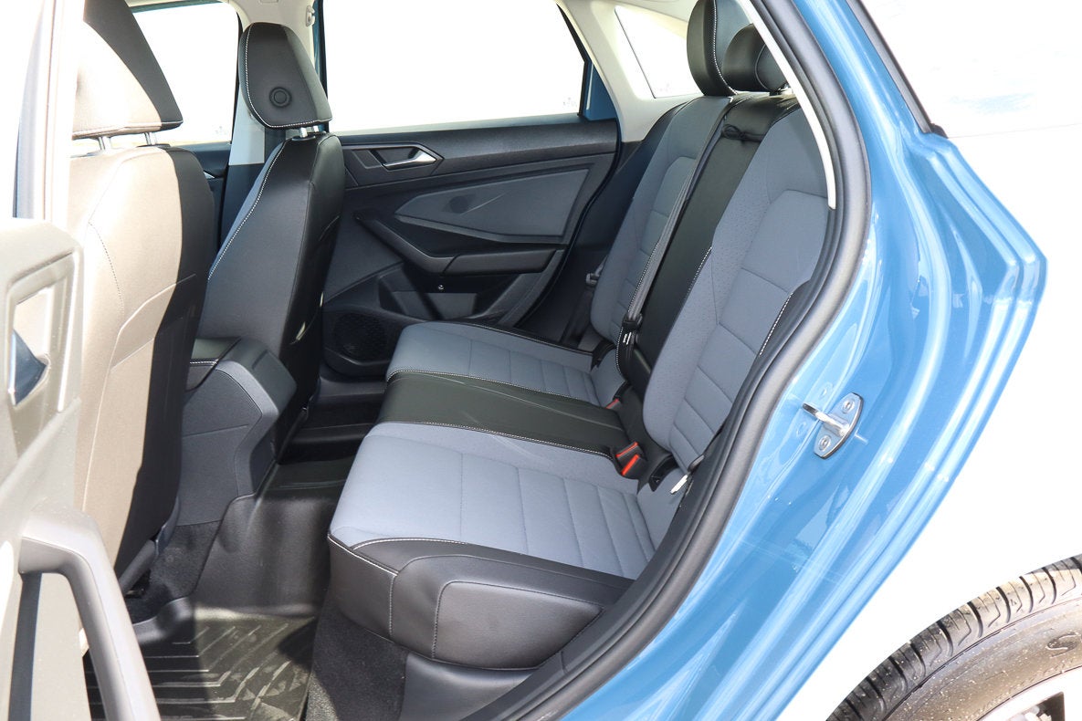 2025 Volkswagen Jetta SE Auto