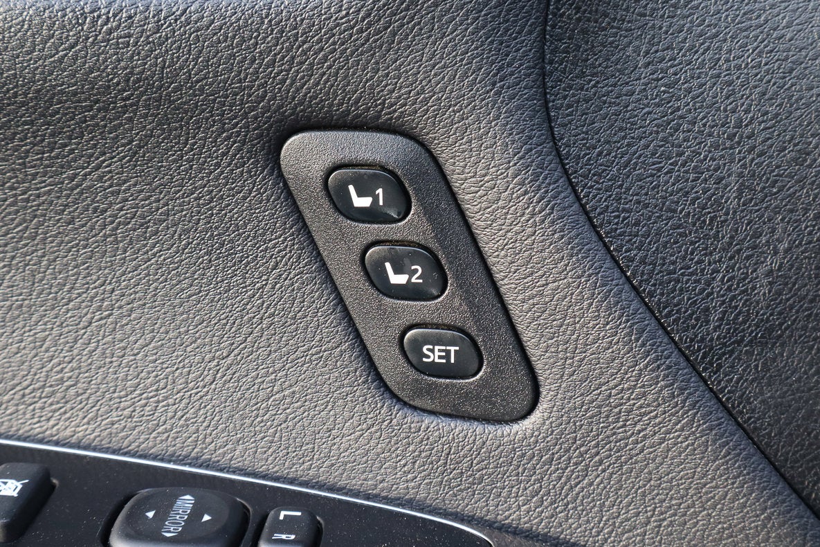 2016 Toyota Avalon XLE