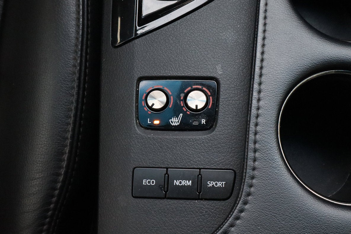 2016 Toyota Avalon XLE