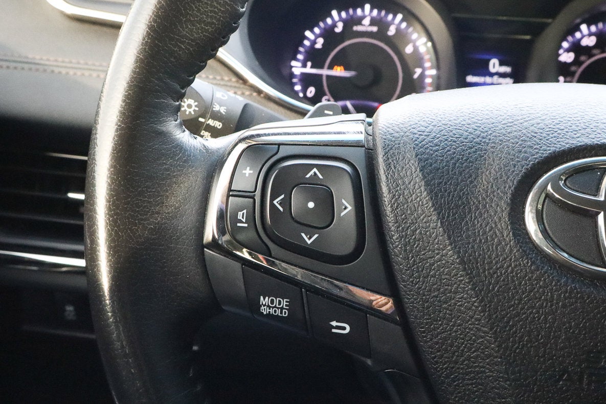 2016 Toyota Avalon XLE