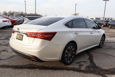 2016 Toyota Avalon XLE