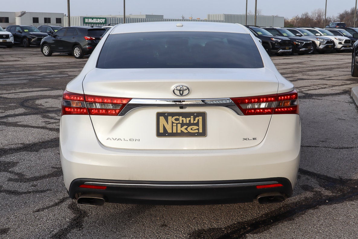 2016 Toyota Avalon XLE