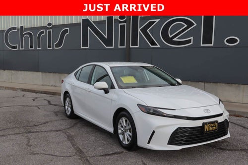 2025 Toyota Camry LE