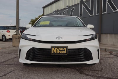 2025 Toyota Camry LE