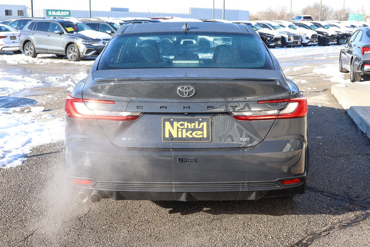 2025 Toyota Camry SE