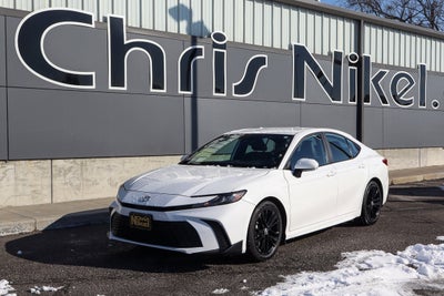 2025 Toyota Camry SE