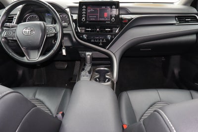 2024 Toyota Camry SE Auto