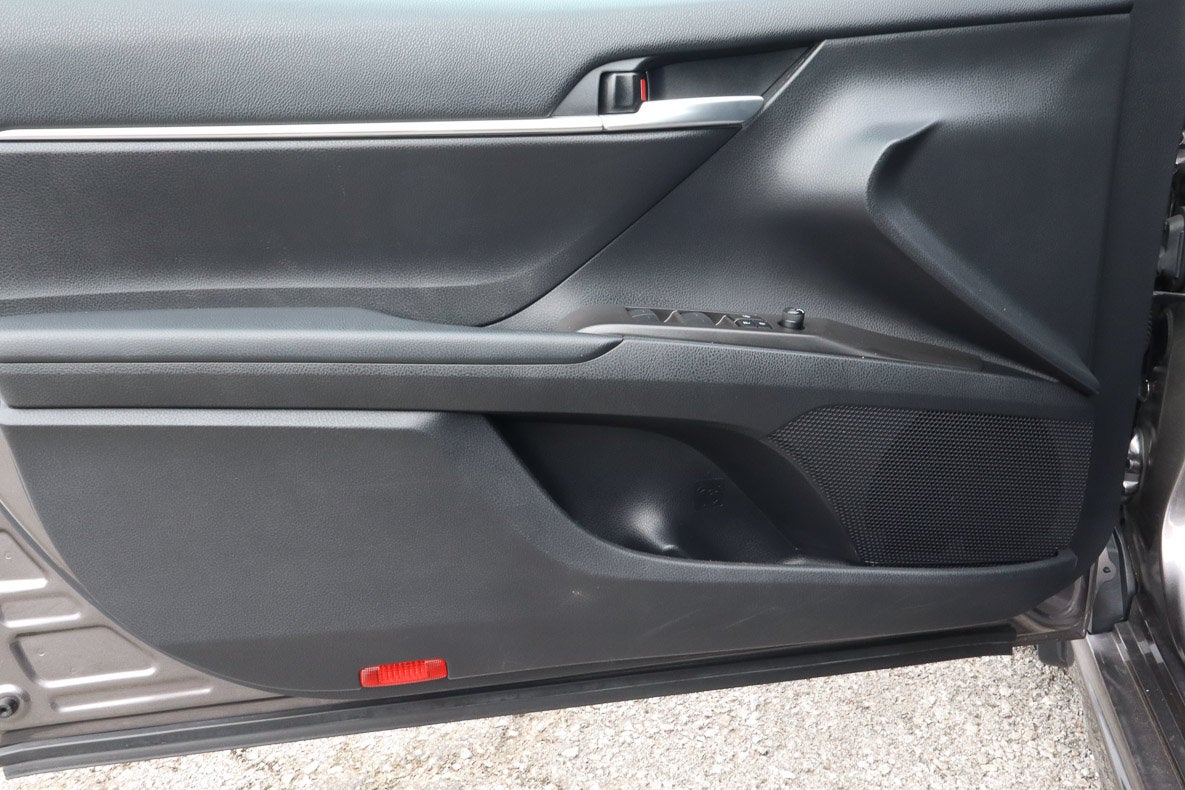 2024 Toyota Camry SE Auto