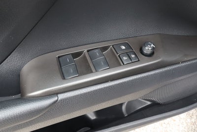 2024 Toyota Camry SE Auto