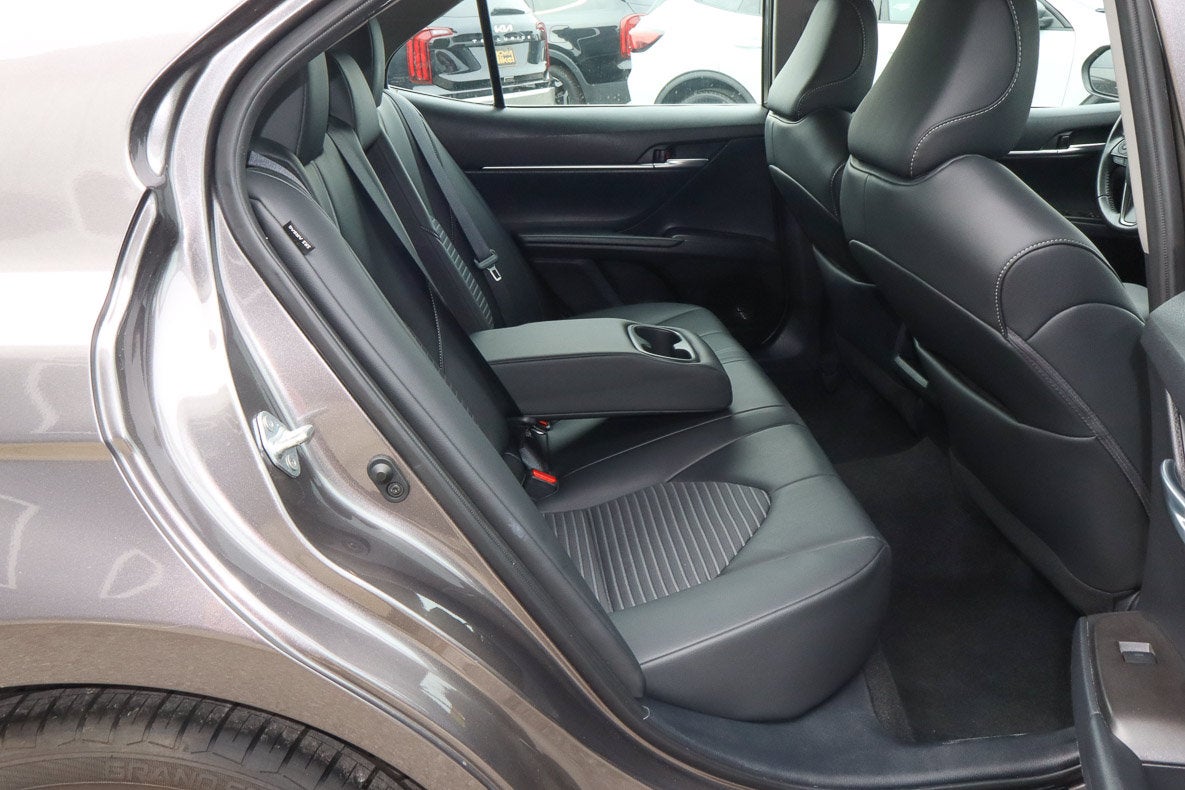 2024 Toyota Camry SE Auto