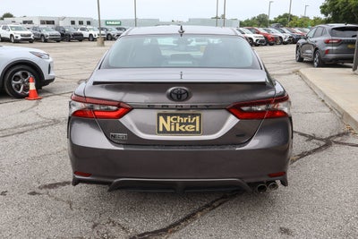 2024 Toyota Camry SE Auto