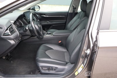 2024 Toyota Camry SE Auto
