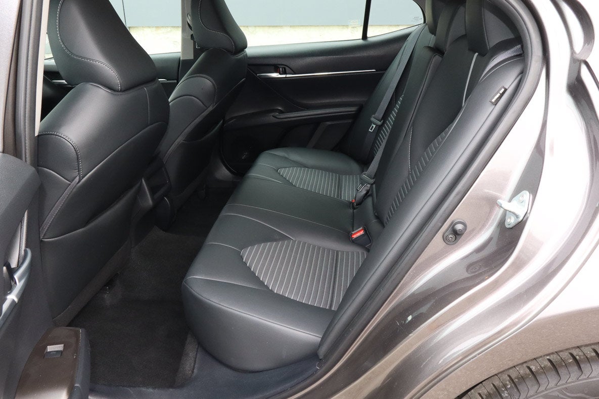2024 Toyota Camry SE Auto