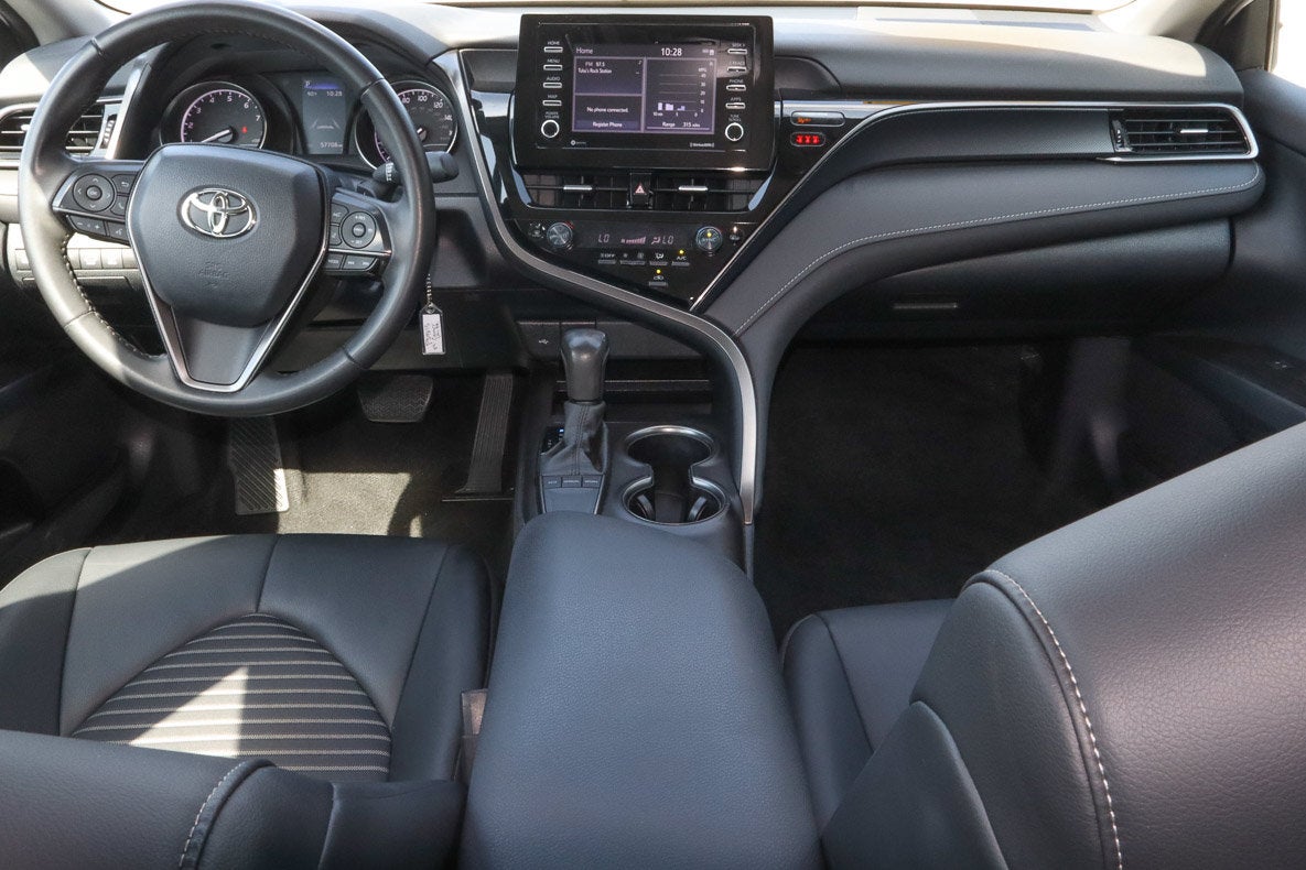 2024 Toyota Camry SE Nightshade Auto