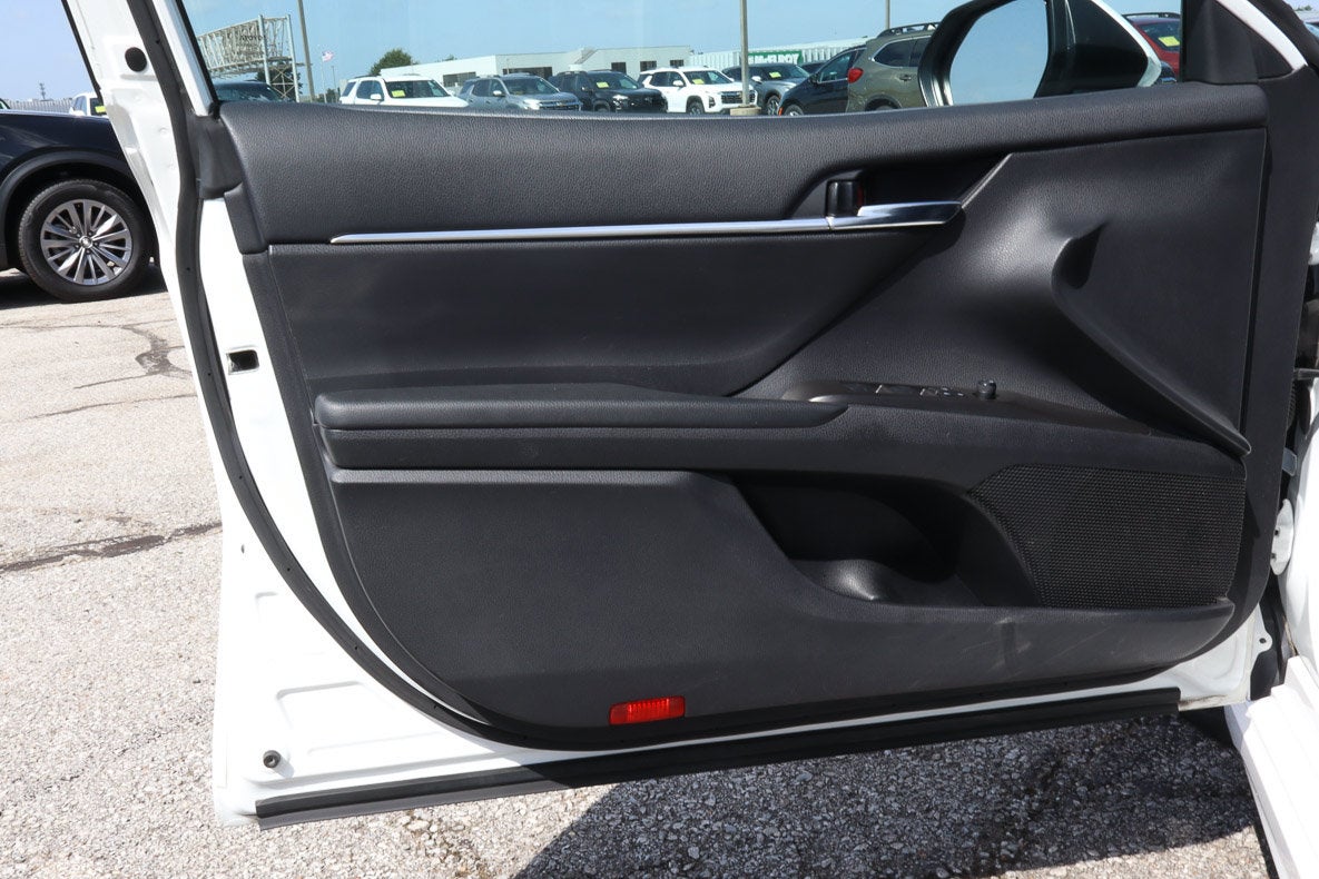 2024 Toyota Camry SE Nightshade Auto