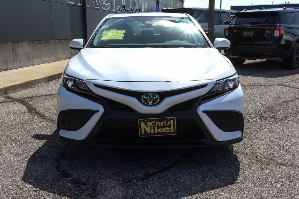 2024 Toyota Camry SE Nightshade Auto