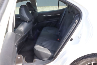 2024 Toyota Camry SE Nightshade Auto