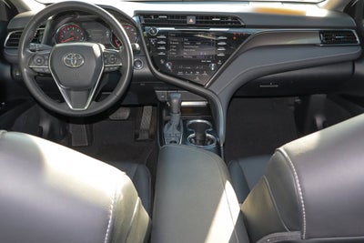 2020 Toyota Camry XSE Auto