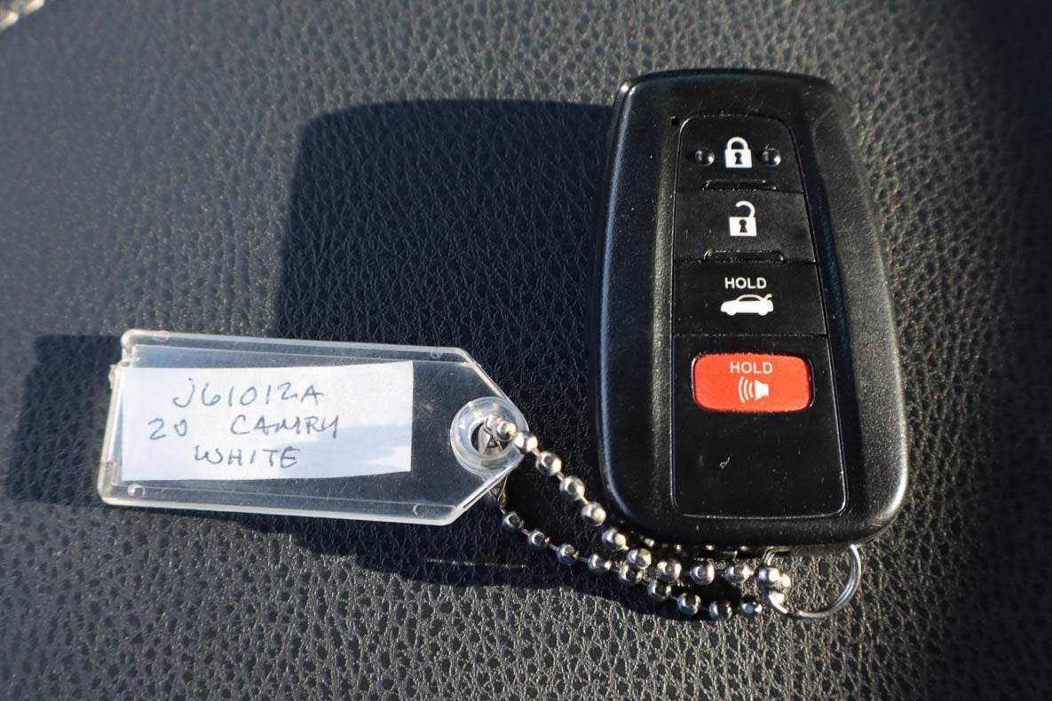 2020 Toyota Camry XSE Auto