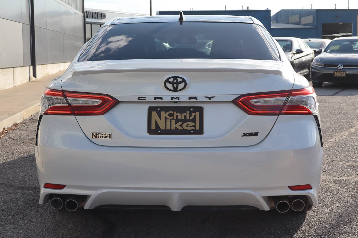 2020 Toyota Camry XSE Auto