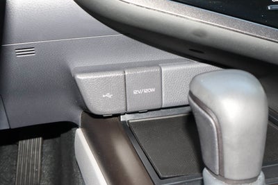 2024 Toyota Camry SE Auto AWD