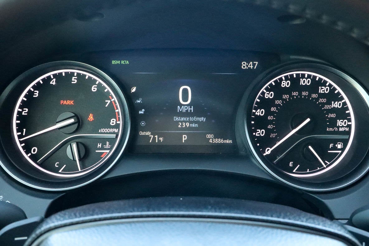 2024 Toyota Camry SE Auto AWD