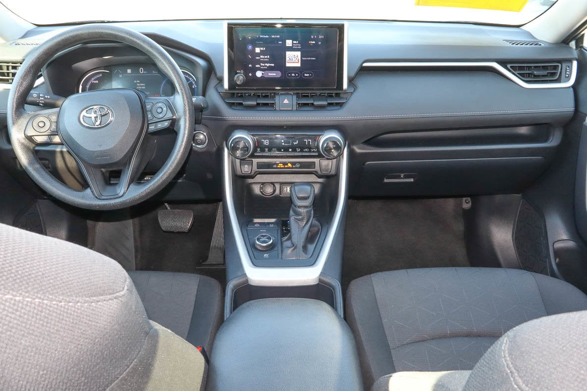2025 Toyota RAV4 Hybrid XLE AWD