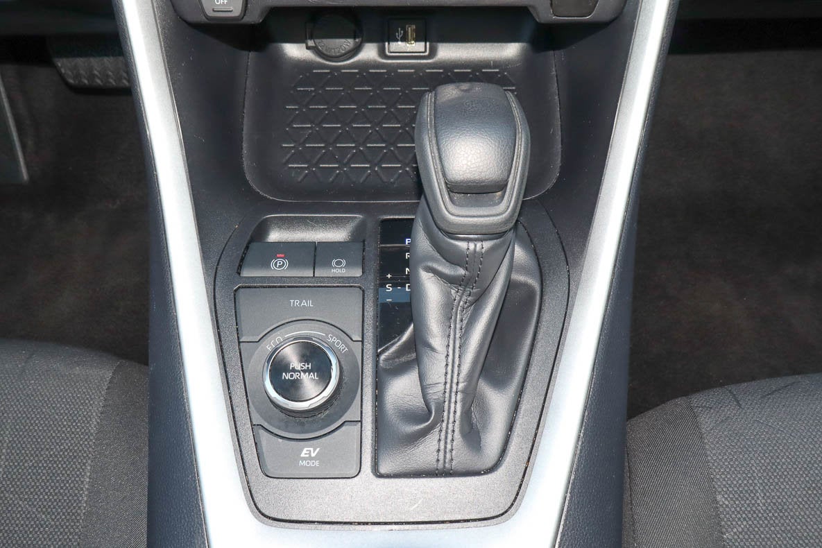 2025 Toyota RAV4 Hybrid XLE AWD