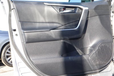 2025 Toyota RAV4 Hybrid XLE AWD