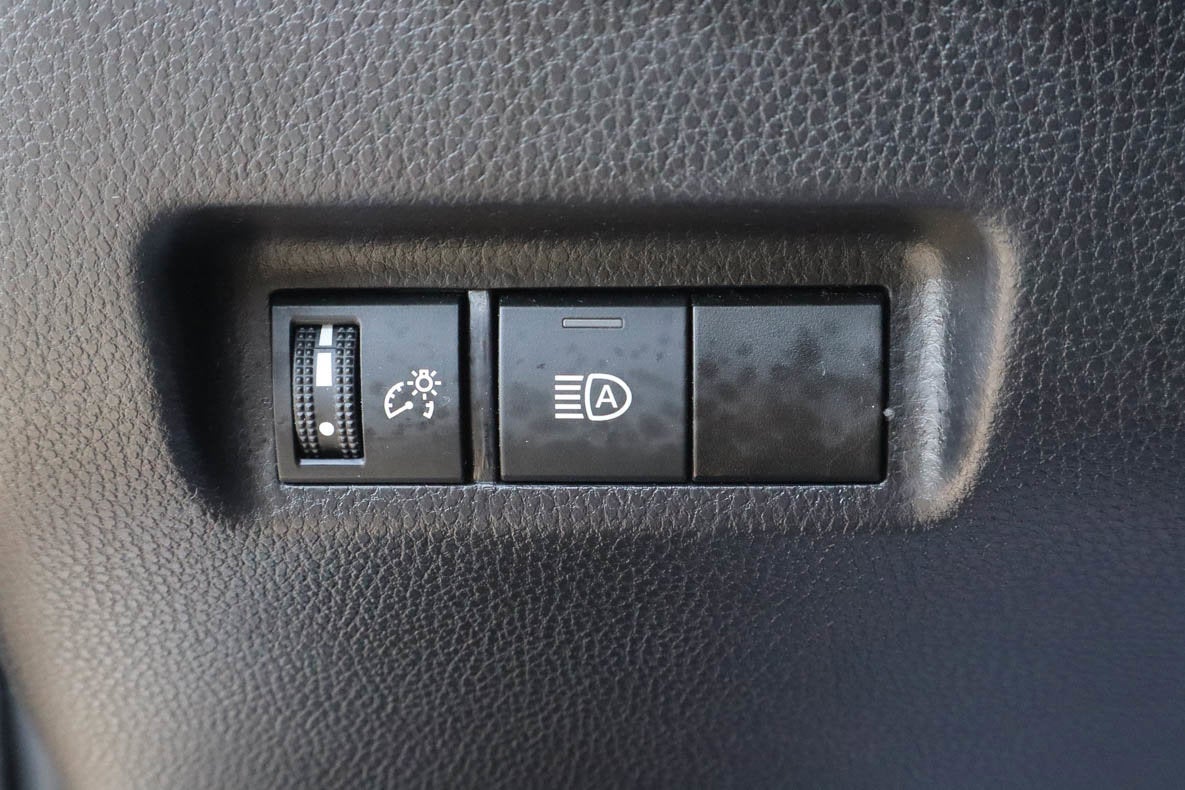 2025 Toyota RAV4 Hybrid XLE AWD