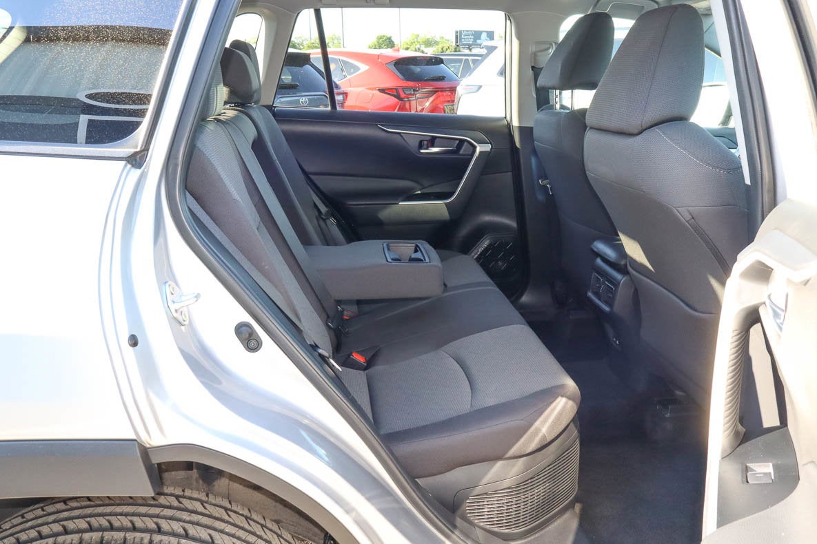 2025 Toyota RAV4 Hybrid XLE AWD