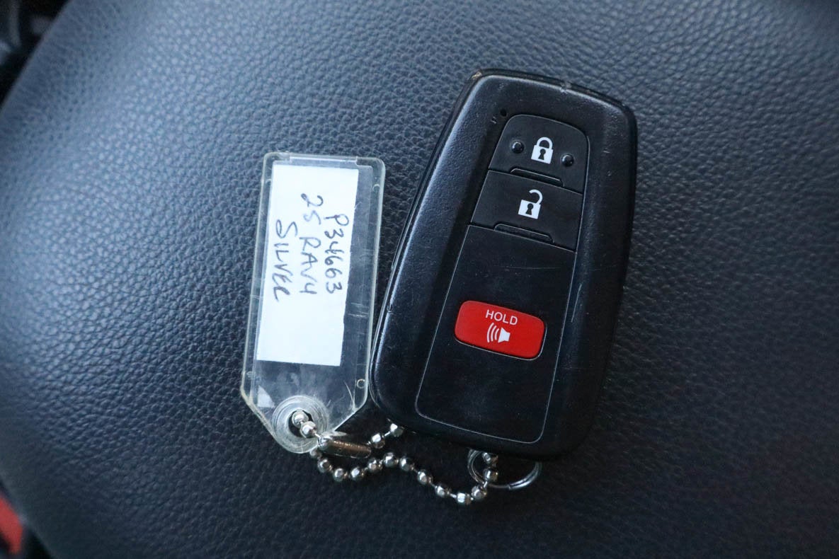2025 Toyota RAV4 Hybrid XLE AWD