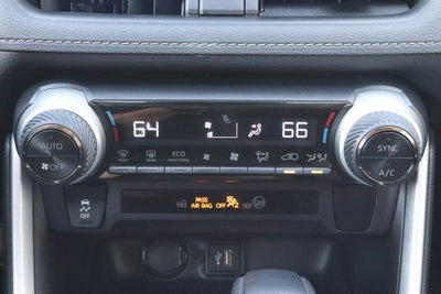 2025 Toyota RAV4 Hybrid XLE AWD