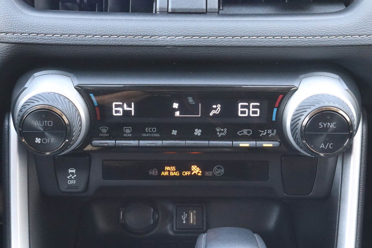 2025 Toyota RAV4 Hybrid XLE AWD