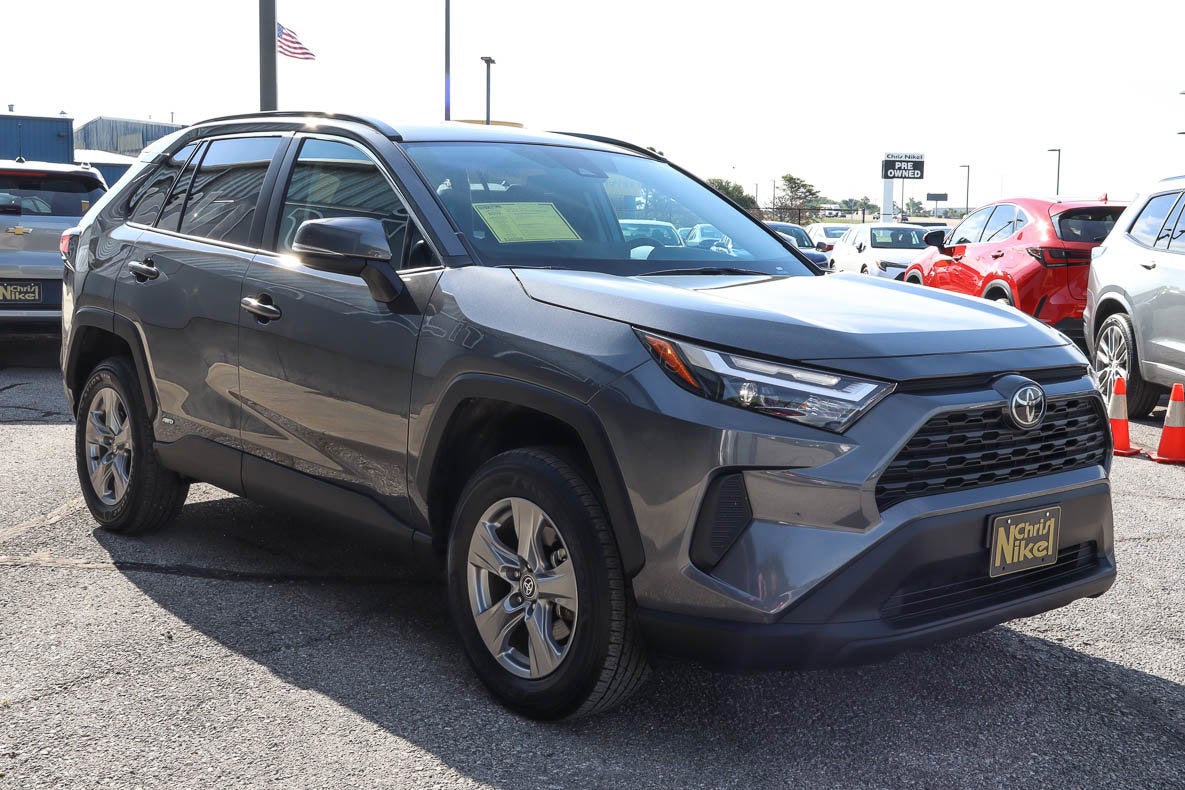 2025 Toyota RAV4 Hybrid XLE AWD