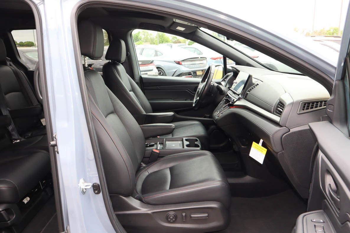 2025 Honda Odyssey Sport-L Auto