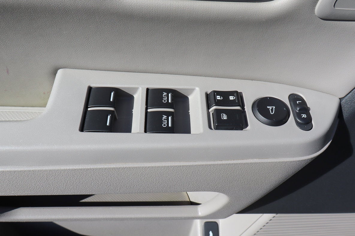 2010 Honda Pilot 4WD 4dr Touring w/RES & Navi