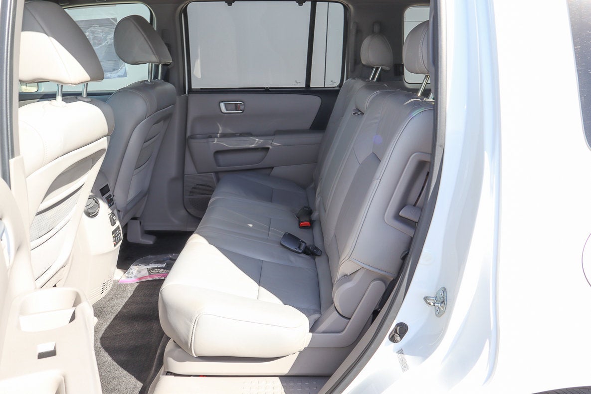 2010 Honda Pilot 4WD 4dr Touring w/RES & Navi