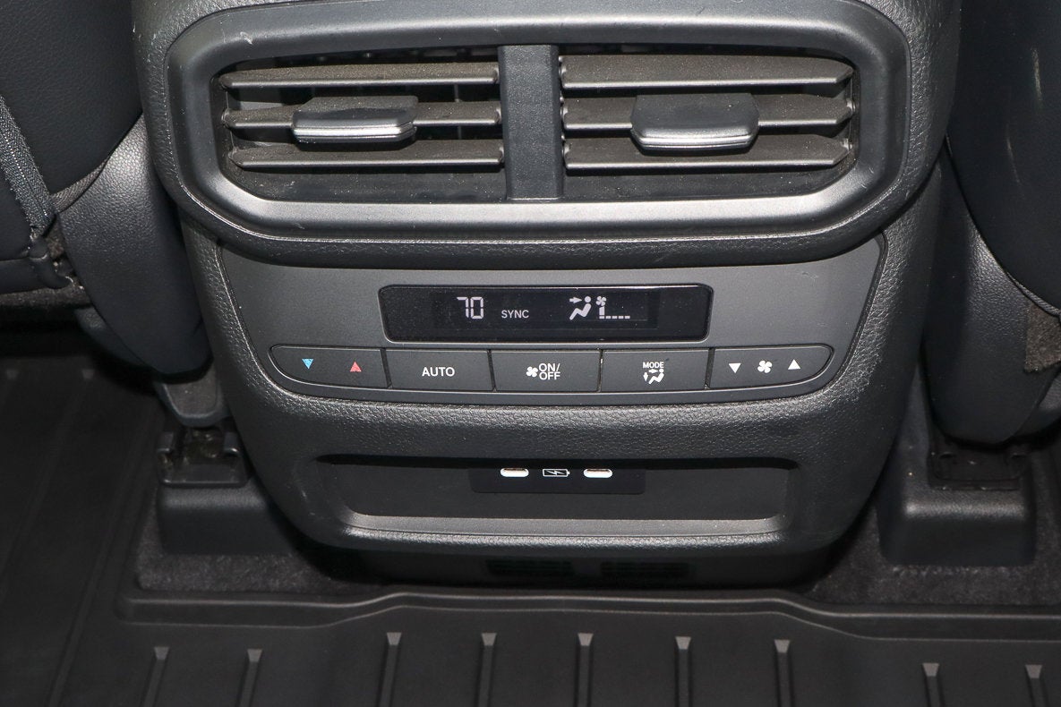 2024 Honda Pilot Touring AWD