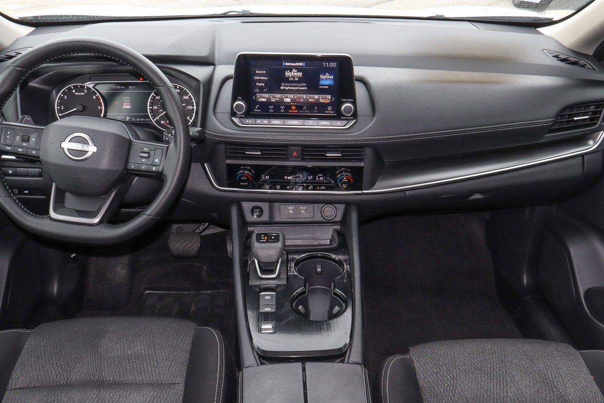 2025 Nissan Rogue FWD SV