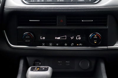 2025 Nissan Rogue FWD SV