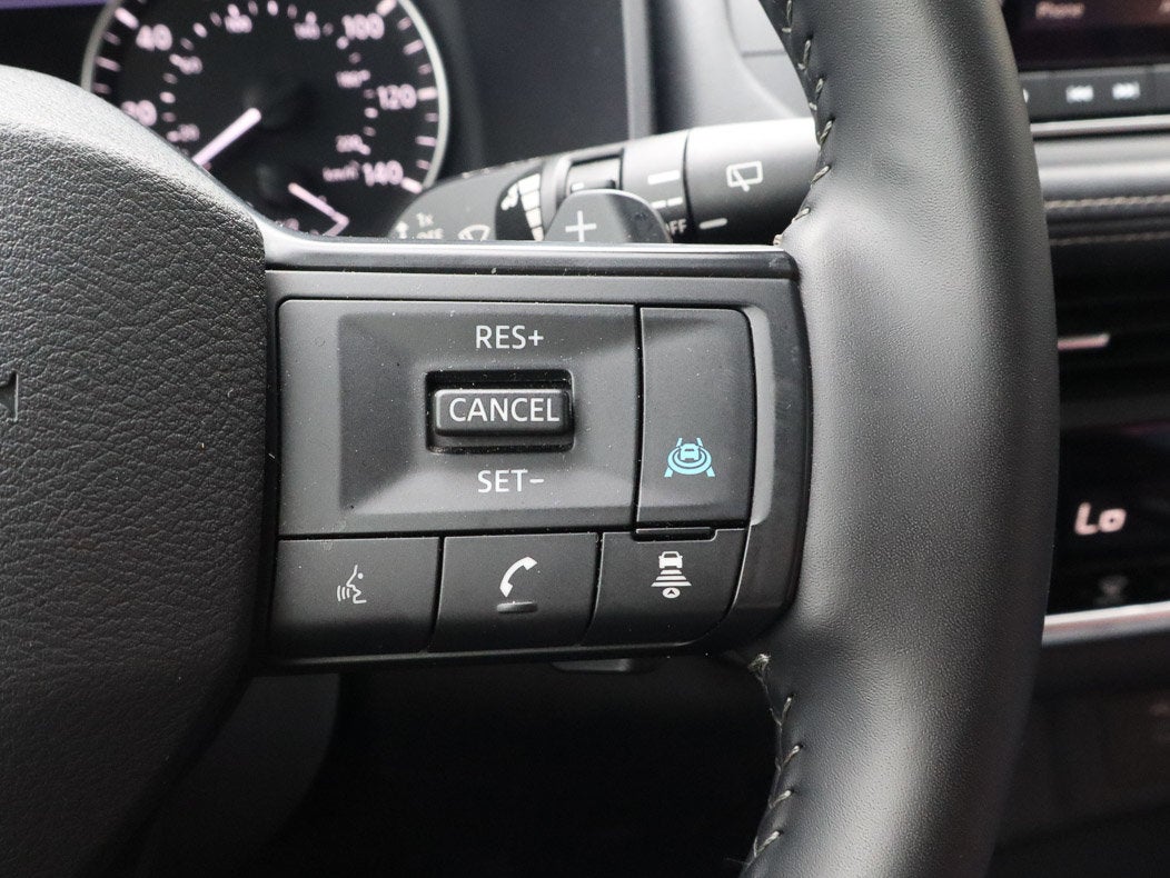 2025 Nissan Rogue FWD SV