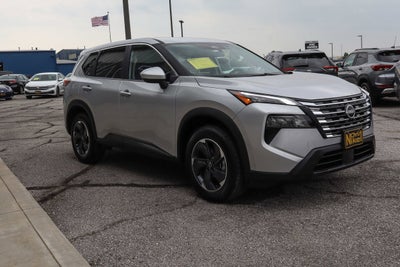 2025 Nissan Rogue FWD SV