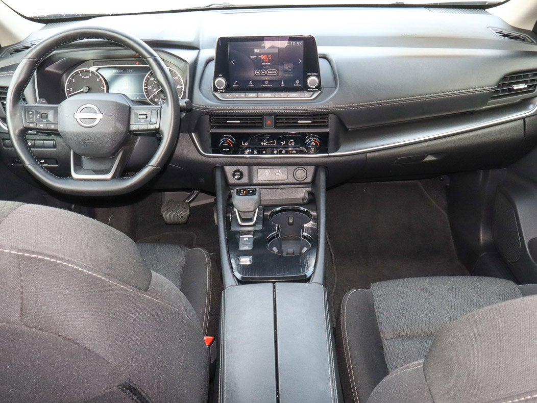 2025 Nissan Rogue FWD SV