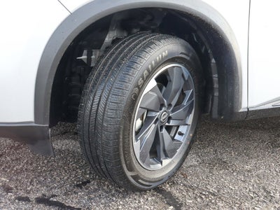 2025 Nissan Rogue FWD SV